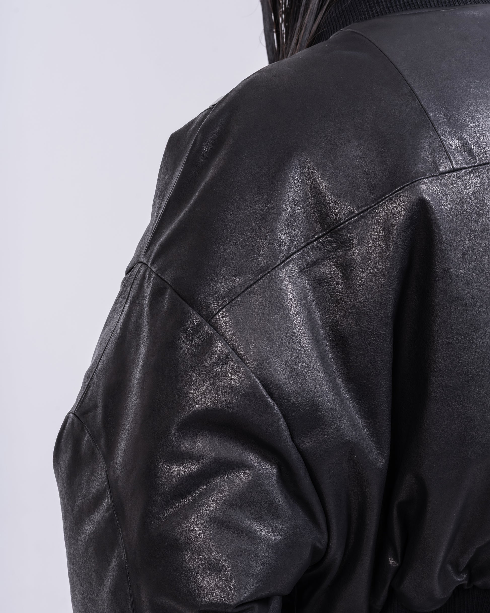 LEATHER BOMBER