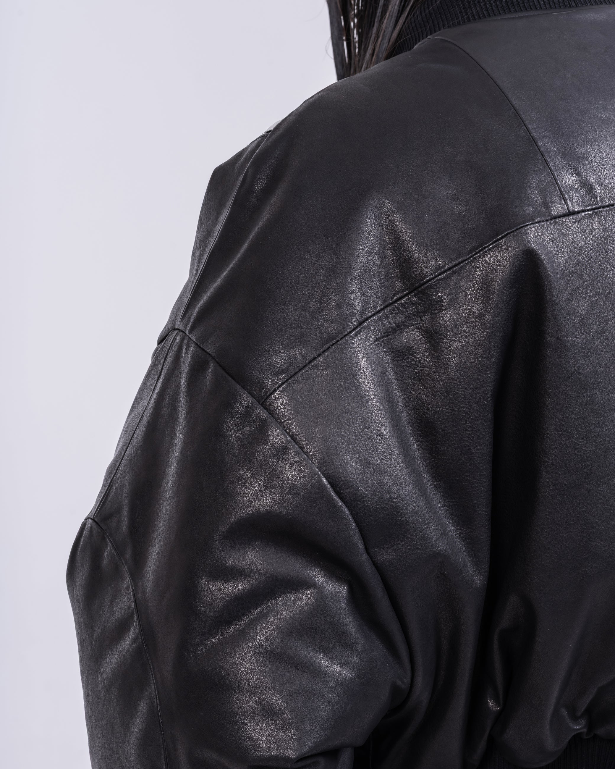 LEATHER BOMBER