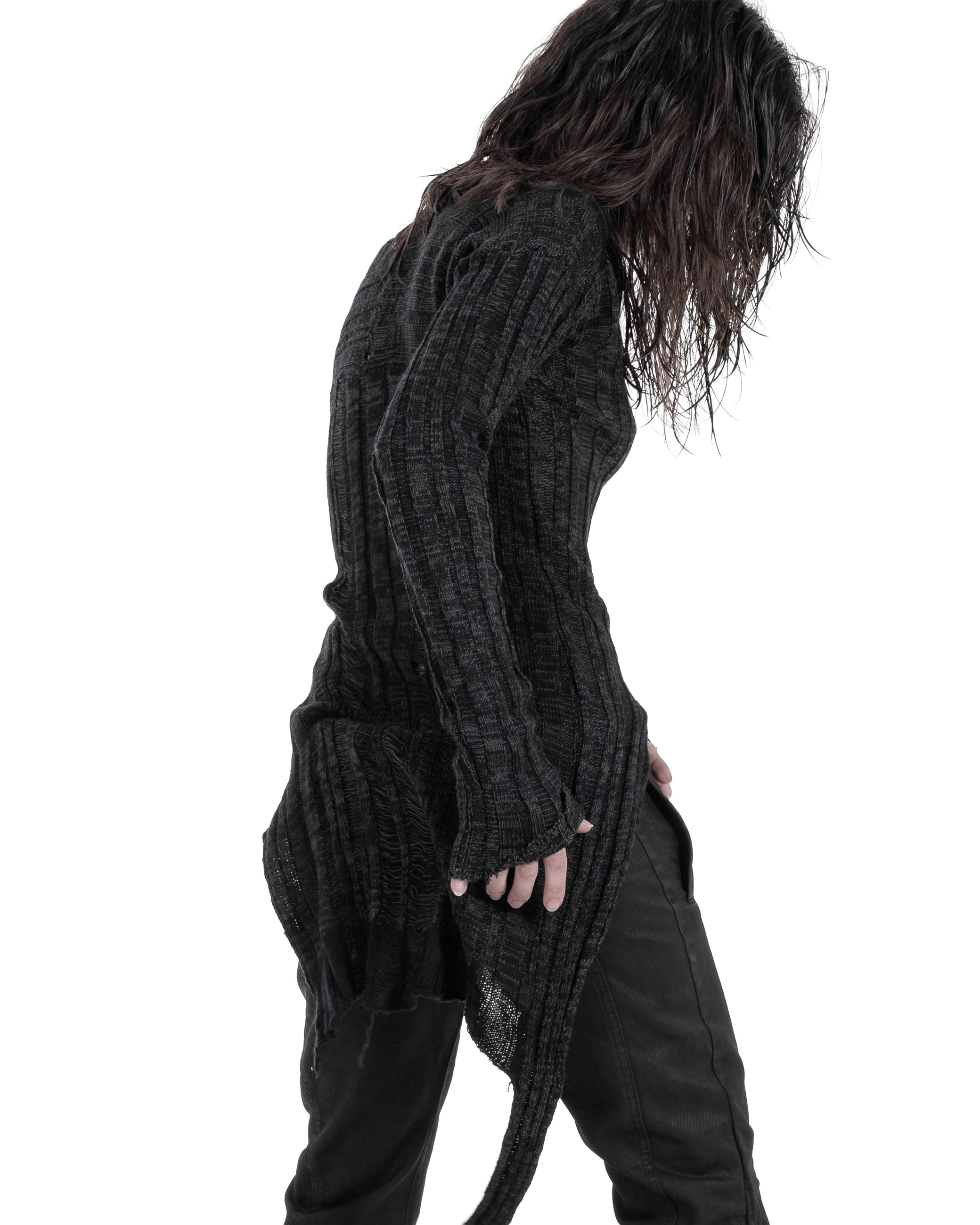 KNITWEAR FRONTAL THREAD